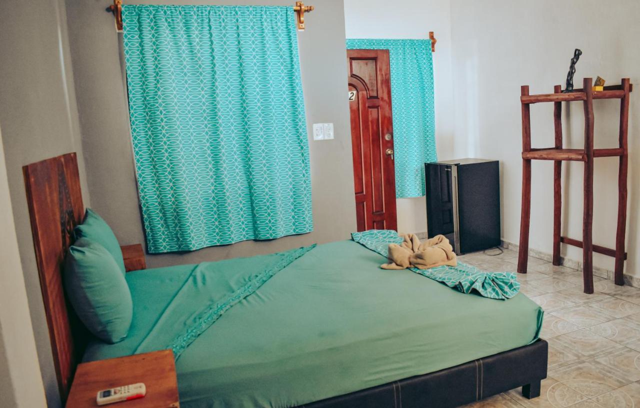 Les Trois Singes - Friendly Hostel Исла Мухерес Екстериор снимка