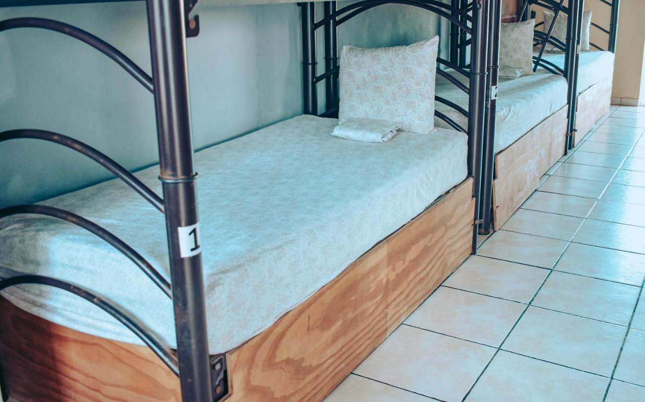 Les Trois Singes - Friendly Hostel Исла Мухерес Екстериор снимка