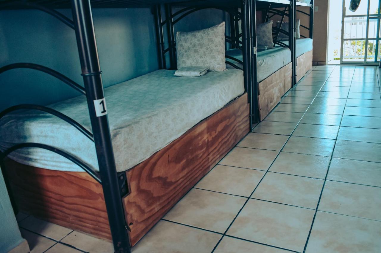 Les Trois Singes - Friendly Hostel Исла Мухерес Екстериор снимка