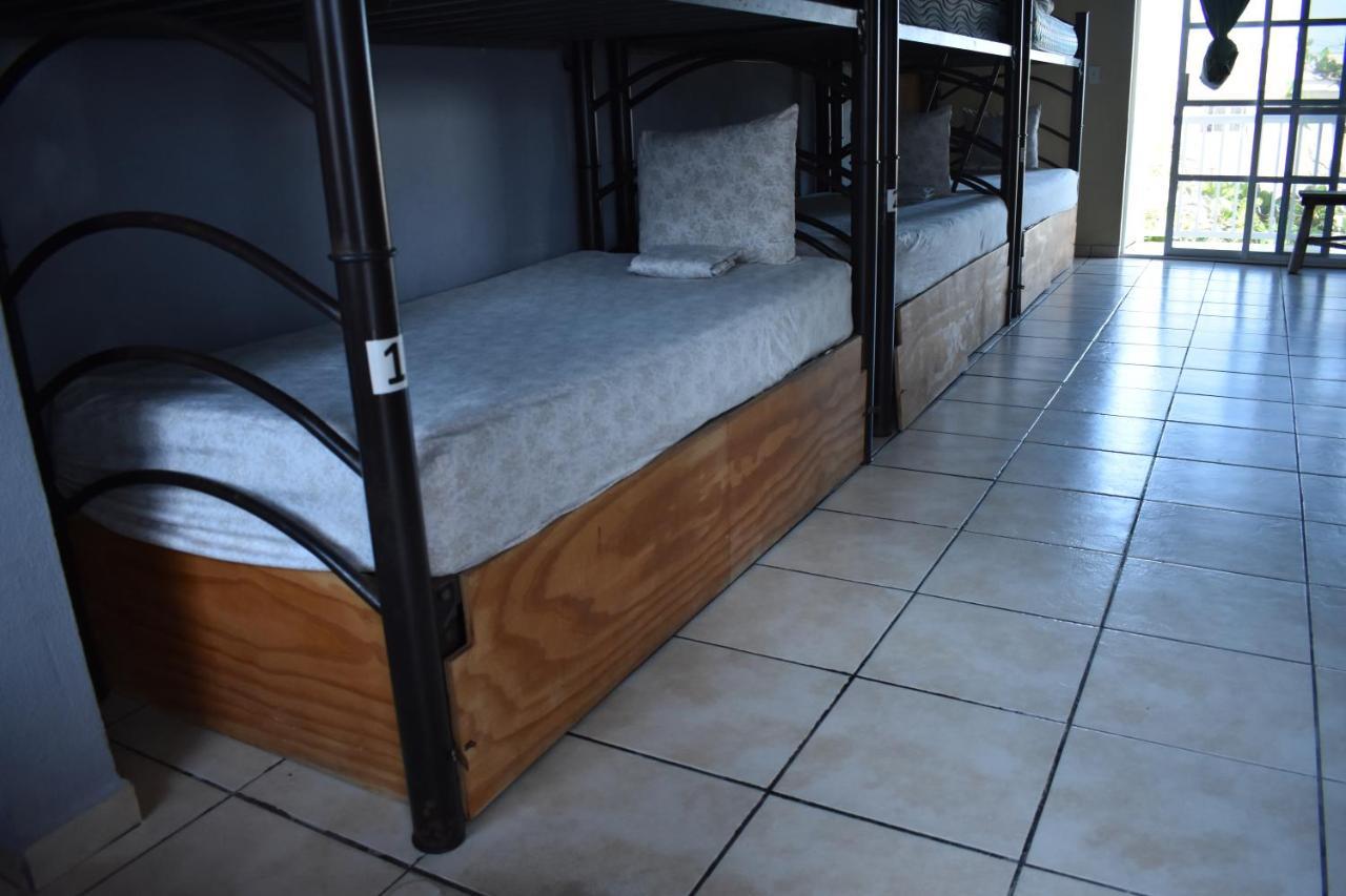 Les Trois Singes - Friendly Hostel Исла Мухерес Екстериор снимка