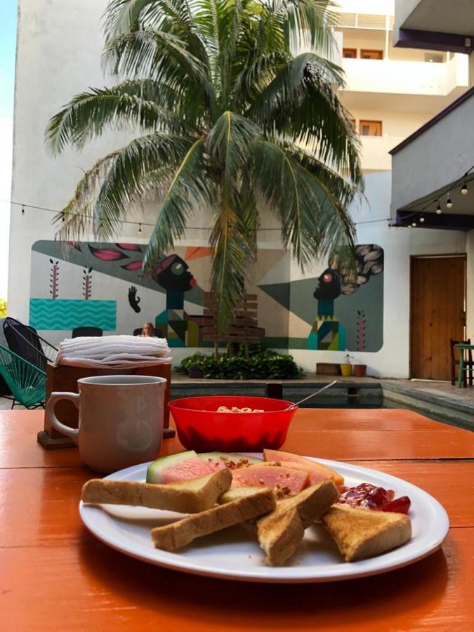 Les Trois Singes - Friendly Hostel Исла Мухерес Екстериор снимка