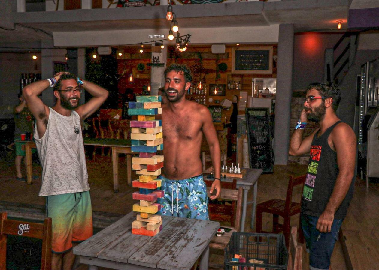Les Trois Singes - Friendly Hostel Исла Мухерес Екстериор снимка