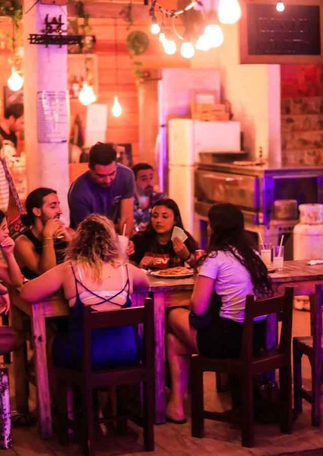 Les Trois Singes - Friendly Hostel Исла Мухерес Екстериор снимка